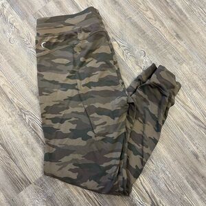 Zyia Active Unwind Camo Joggers Women's Sz Large